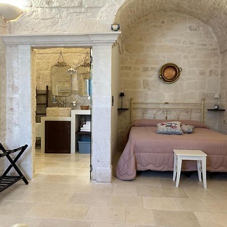 Suite La Petra Ceglie Messapica Extérieur photo