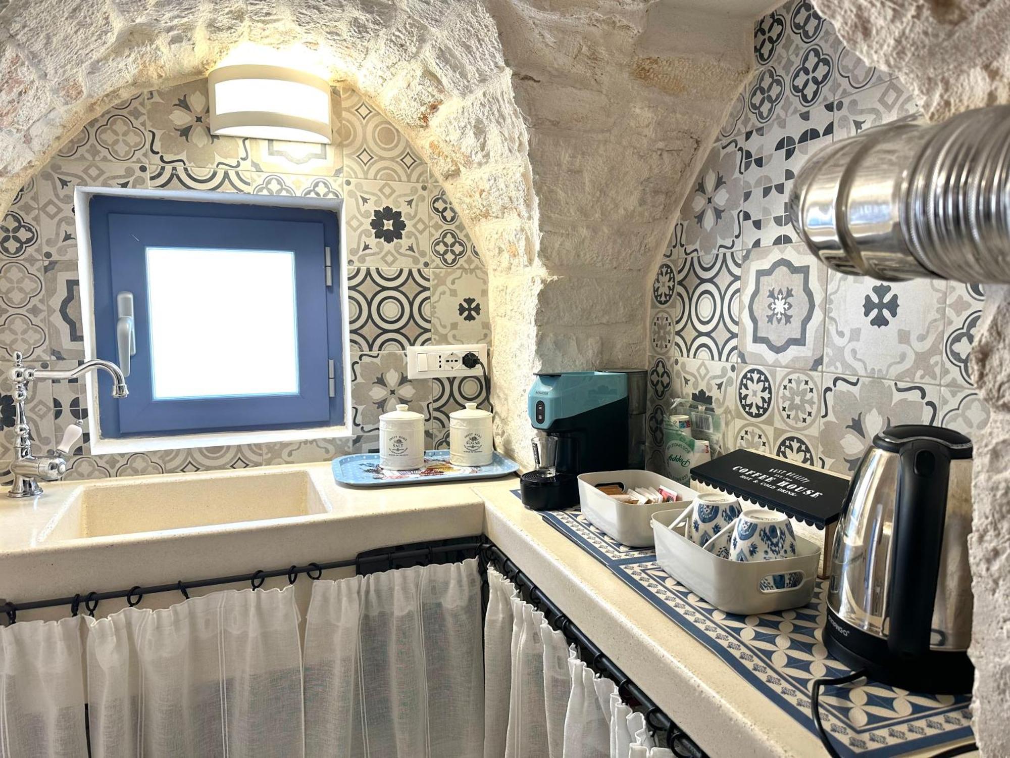 Suite La Petra Ceglie Messapica Extérieur photo